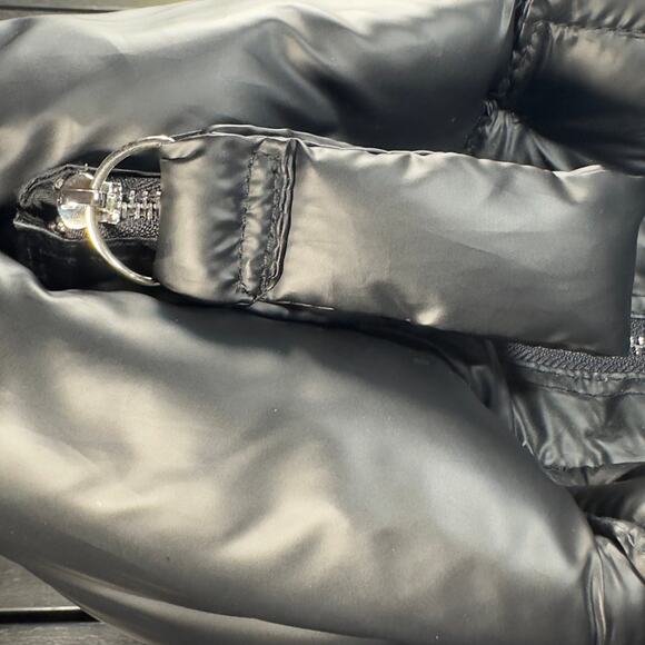 Black Quilted Puffer Tote Bag Puffy Shoulder Purse Y2K Streetwear Designer Look - Picture 9 of 15